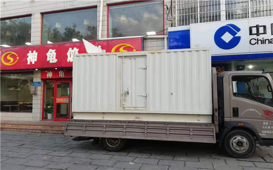 东成镇出租发电机施工案例