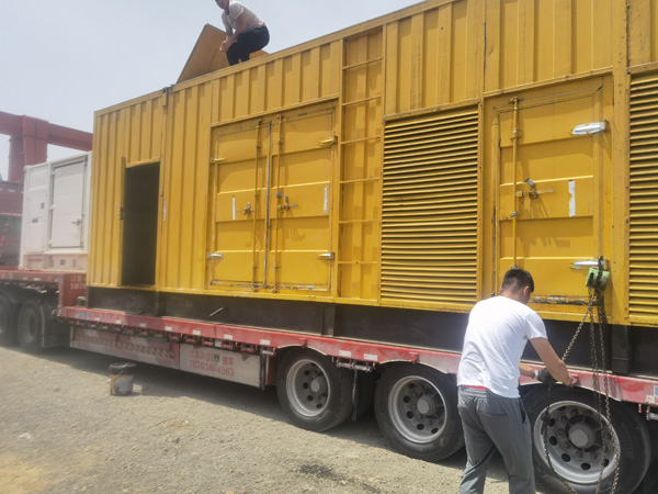 东成镇发电机出租100KW发电机需要什么规格的电缆线？