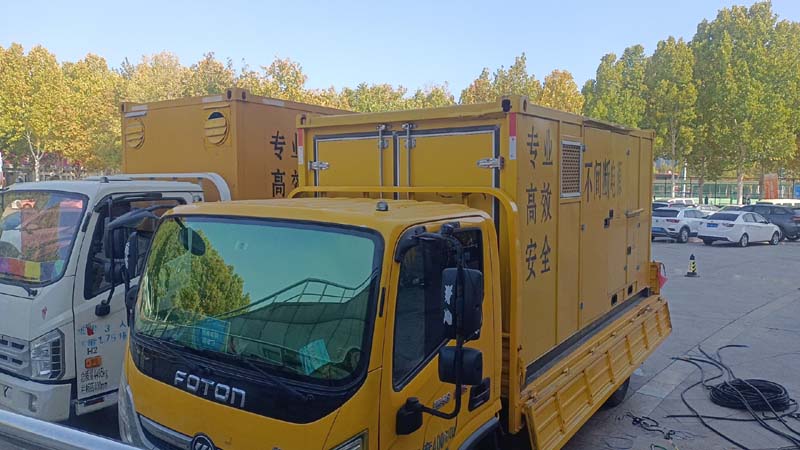 东成镇柴油发电机组和UPS电源如何配合工作?