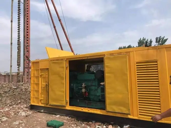 东成镇清洗空气滤清器时需要注意什么？