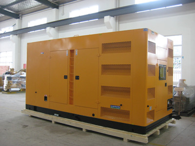 东成镇不同类型的发电机组在冬季保养时的注意事项有何差异？